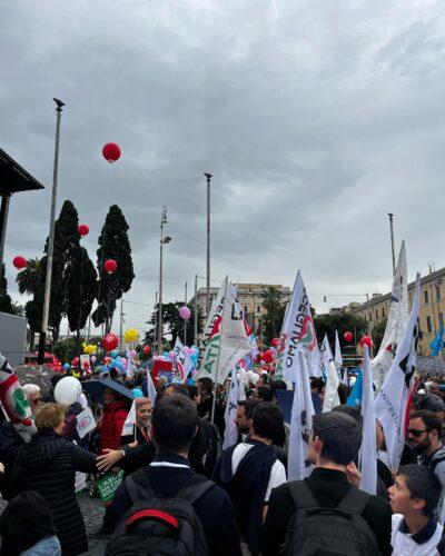 Itália: ‘Escolhemos a vida’: manifestantes nas ruas contra o aborto e pelas mulheres - Jornal O São Paulo