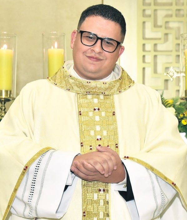 Cardeal Scherer ordena 2 padres para a Arquidiocese de São Paulo