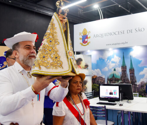 Na ExpoCatólica, estados divulgam programações de festas religiosas - Jornal O São Paulo