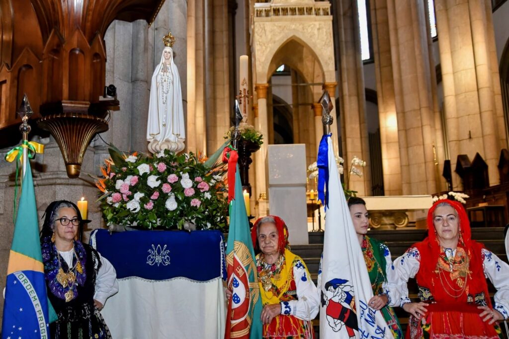 Imagem peregrina de Nossa Senhora de Fátima está na capital paulista - Jornal O São Paulo