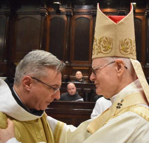 Cardeal Scherer ordena sacerdote o monge Dom Alexandre de Andrade e Silva, OSB - Jornal O São Paulo