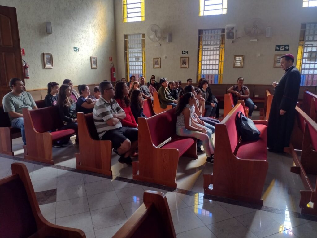 Dom Cícero conhece a realidade pastoral da Paróquia São João Batista - Jornal O São Paulo