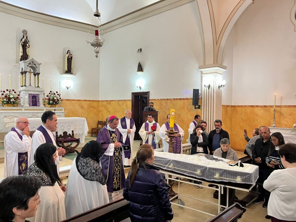 Morre a Irmã Mathilde de São José, monja carmelita - Jornal O São Paulo