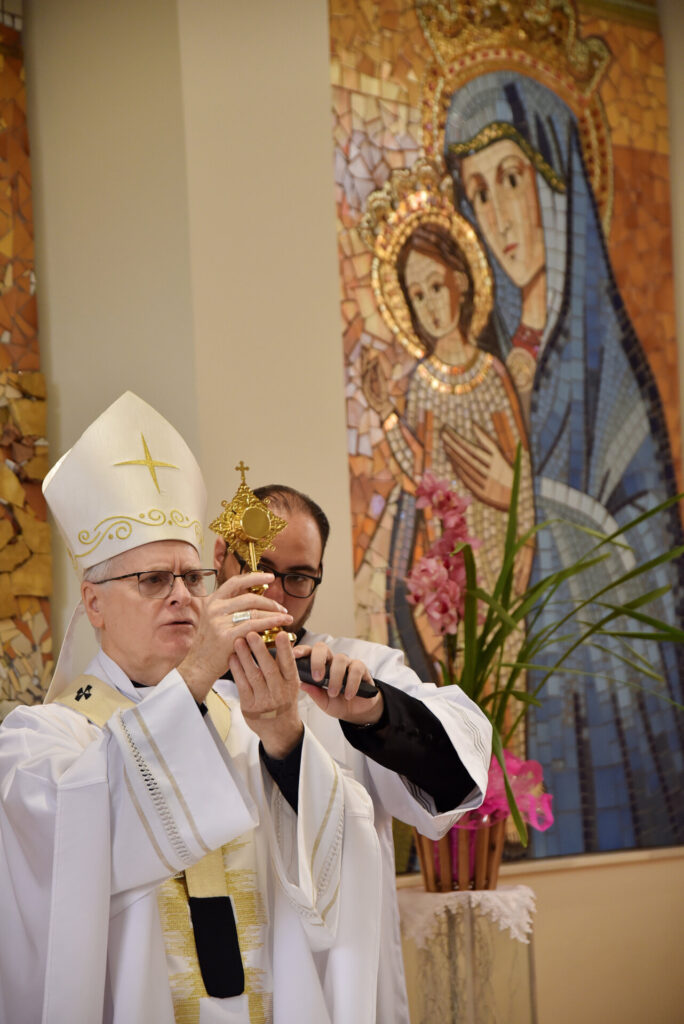 Igreja em SP rende graças a Deus pela Beata Assunta Marchetti, morta há 75 anos - Jornal O São Paulo