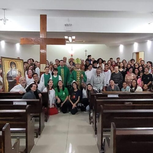 Lapa: Paróquia Sagrado Coração de Jesus recebe as réplicas dos símbolos da JMJ - Jornal O São Paulo