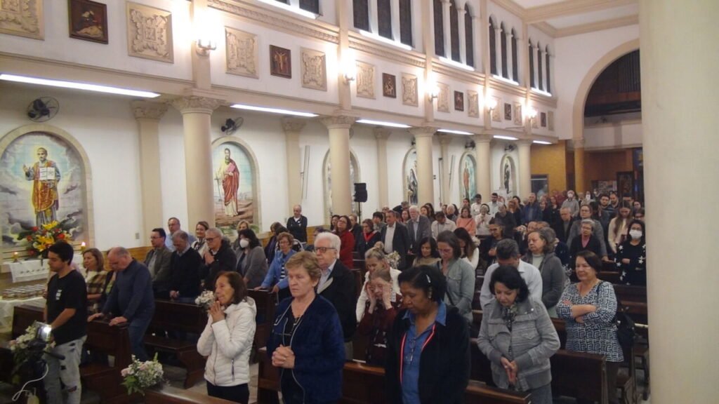 Na Sé, mais de 200 jovens participam da Jornada Regional da Juventude - Jornal O São Paulo