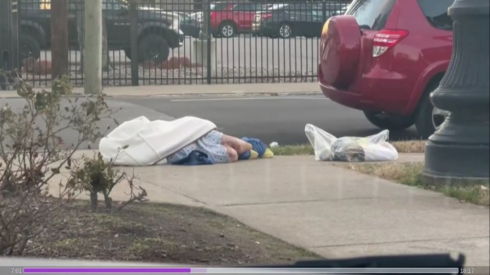 Hospitais norte-americanos abandonam doentes nas ruas - Jornal O São Paulo