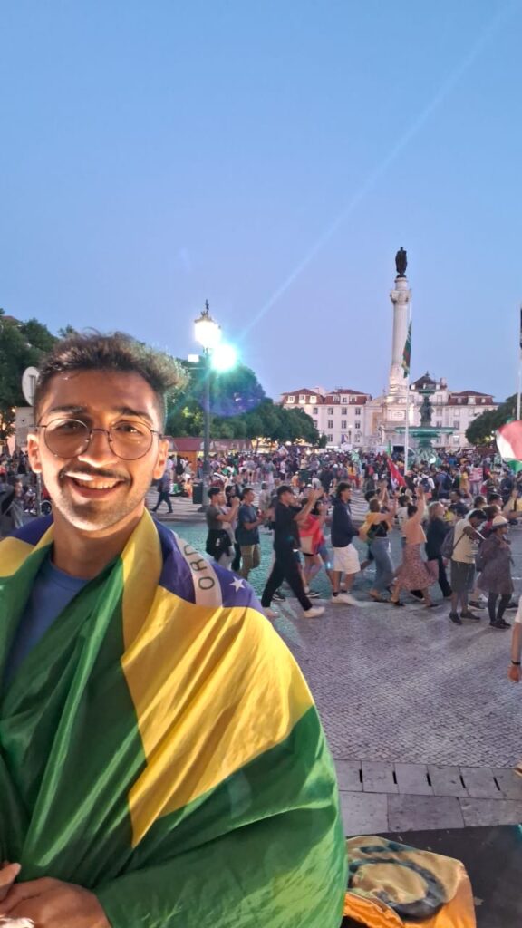 Peregrinos brasileiros descrevem a emoção da cerimônia de boas-vindas ao Papa - Jornal O São Paulo