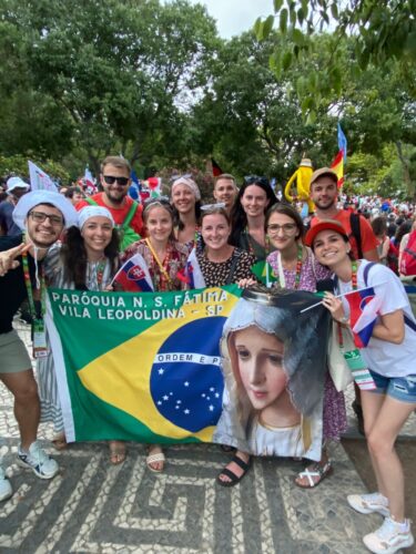 Jovens de paróquia da Vila Leopoldina marcam presença na abertura da JMJ - Jornal O São Paulo
