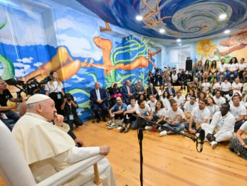 Papa: ‘Às vezes na vida, é preciso sujar as mãos para não sujar o coração’ - Jornal O São Paulo