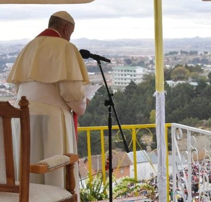 Papa: nosso trabalho como cristãos não se limita às paredes de nossas igrejas - Jornal O São Paulo