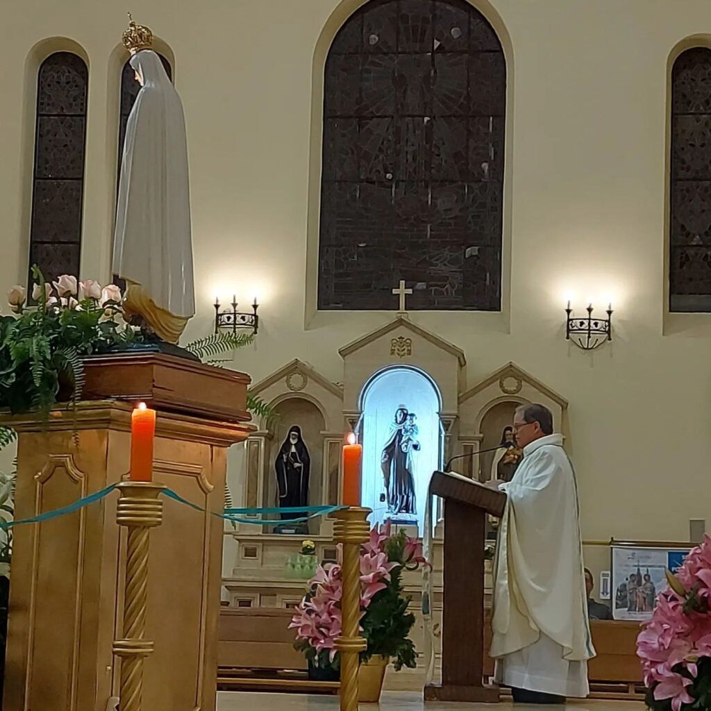 Jovens, MESCs e imagem peregrina de Fátima em destaque na Sé - Jornal O São Paulo