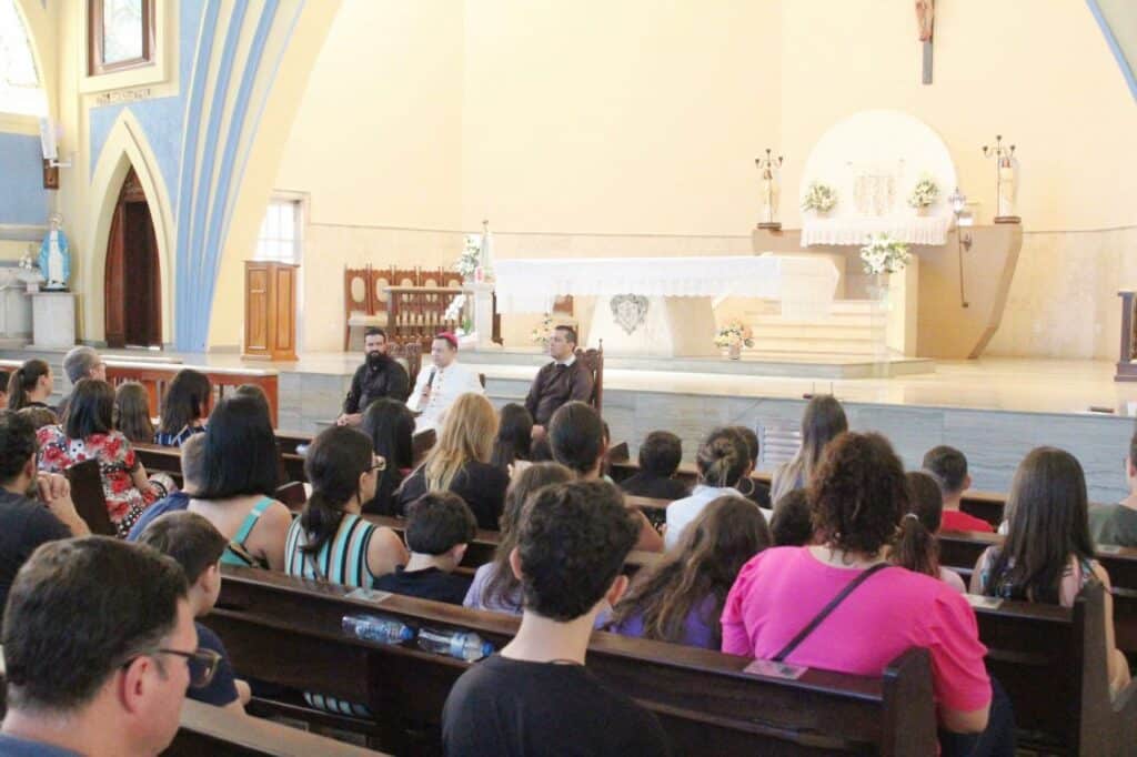 Dom Cícero realiza visita pastoral à Paróquia São Filipe Néri - Jornal O São Paulo
