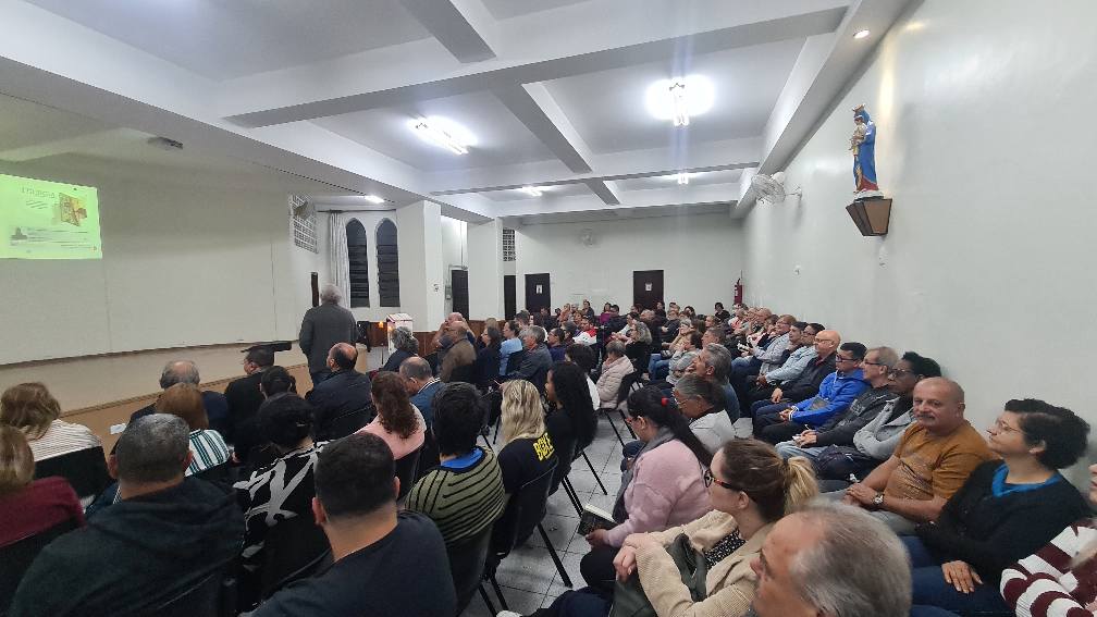 Dom Cícero preside festas patronais e crismas e se encontra com o clero no Belém - Jornal O São Paulo