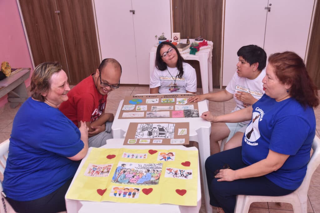 Catequese Inclusiva: nada pode impedir que alguém se encontre com Deus - Jornal O São Paulo