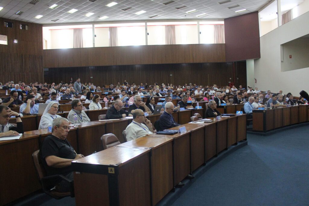Em assembleia, dioceses paulistas lançam olhar pastoral para as periferias geográficas e existenciais - Jornal O São Paulo