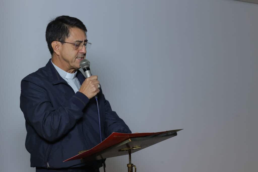 ‘A Bíblia’, nova tradução da Sagrada Escritura, é lançada pela Paulinas Editora - Jornal O São Paulo