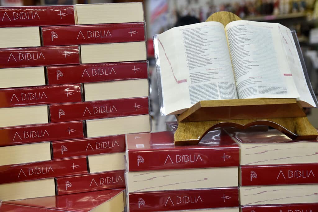 No Mês da Bíblia, Igreja no Brasil convida ao aprofundamento da Carta aos Romanos - Jornal O São Paulo