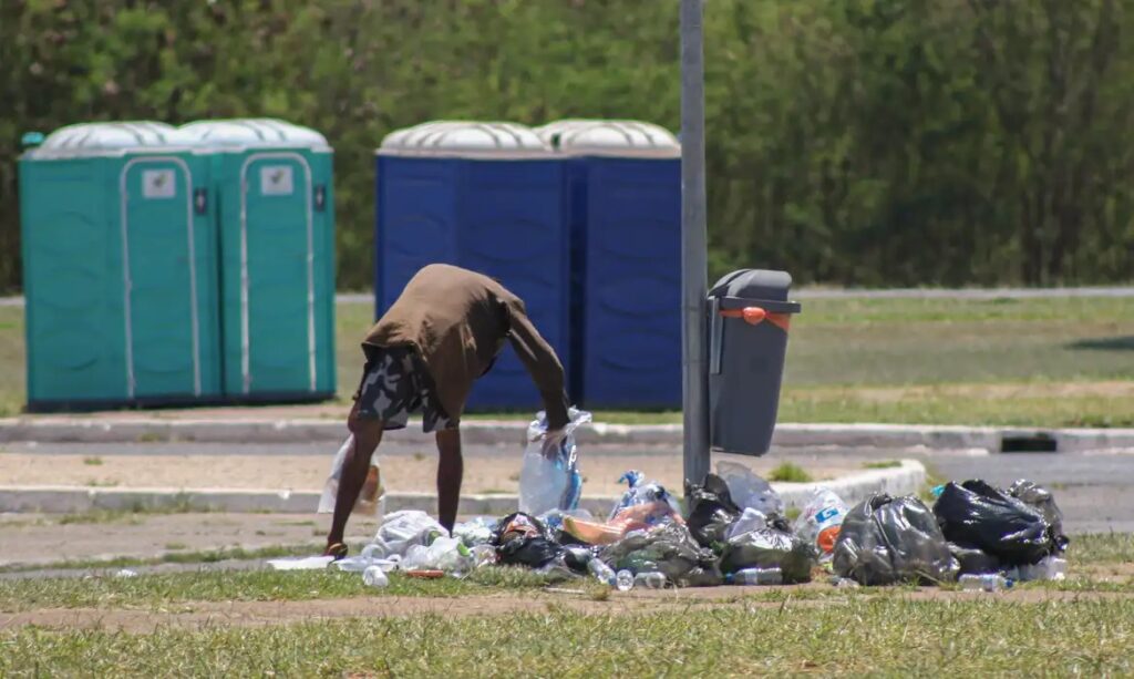 Governo cria pontos de higiene para população em situação de rua - Jornal O São Paulo