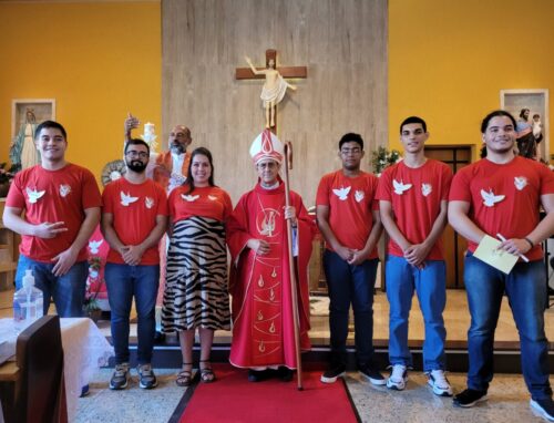 Dom José Benedito preside crismas em paróquias da Lapa - Jornal O São Paulo