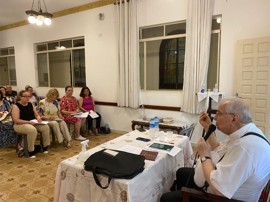 Crismas, formações e missa em hospital são destaques na Região Sé - Jornal O São Paulo