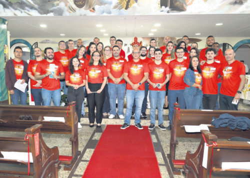 Catequese e missas com Crismas mobilizam paróquias na Lapa - Jornal O São Paulo