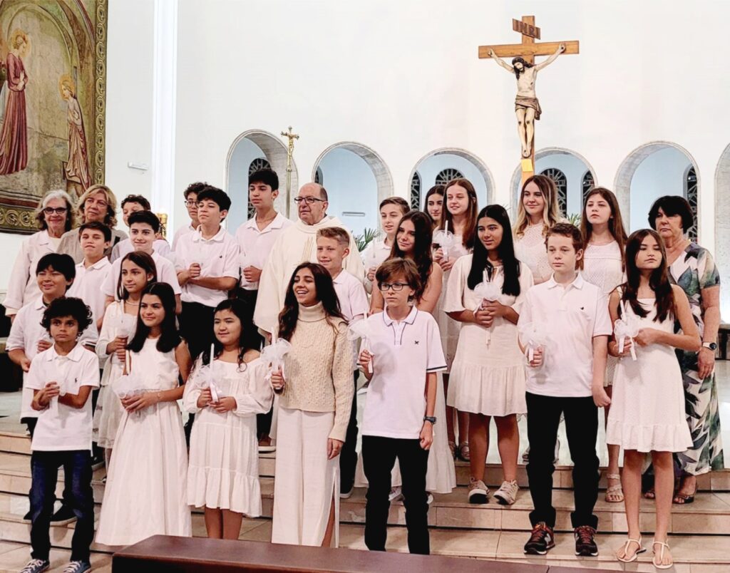 Formações e sacramentos da iniciação cristã em destaque na Sé - Jornal O São Paulo