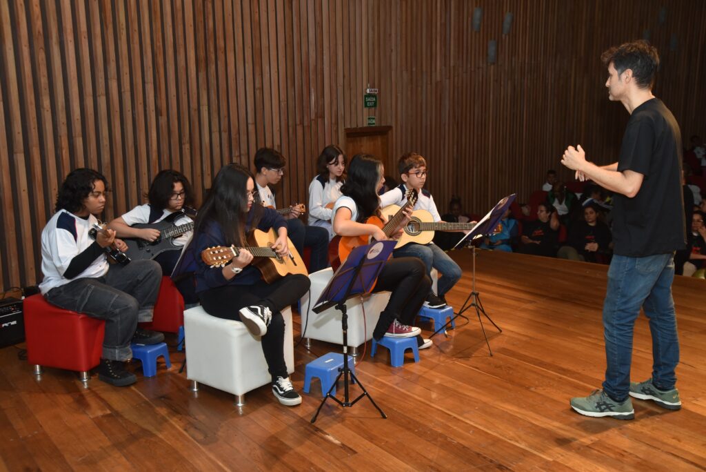 Que a paz, a vida e o direito de brincar sejam garantidos a todas crianças e adolescentes - Jornal O São Paulo