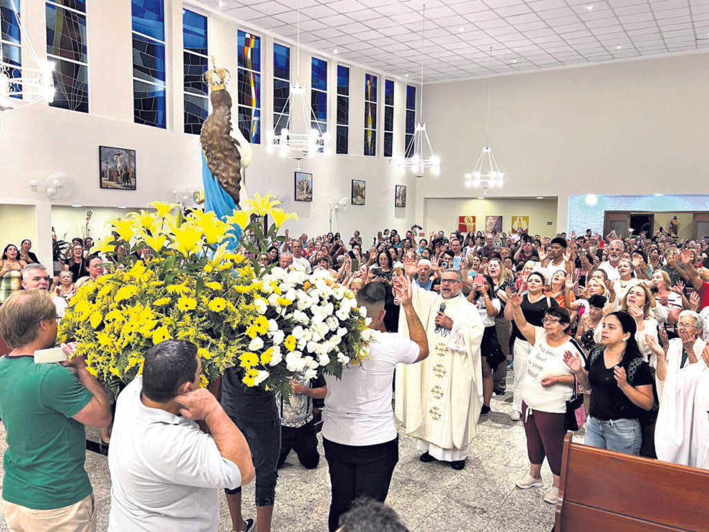 Dom Cícero Alves de França celebra a Eucaristia na Solenidade da Imaculada Conceição - Jornal O São Paulo