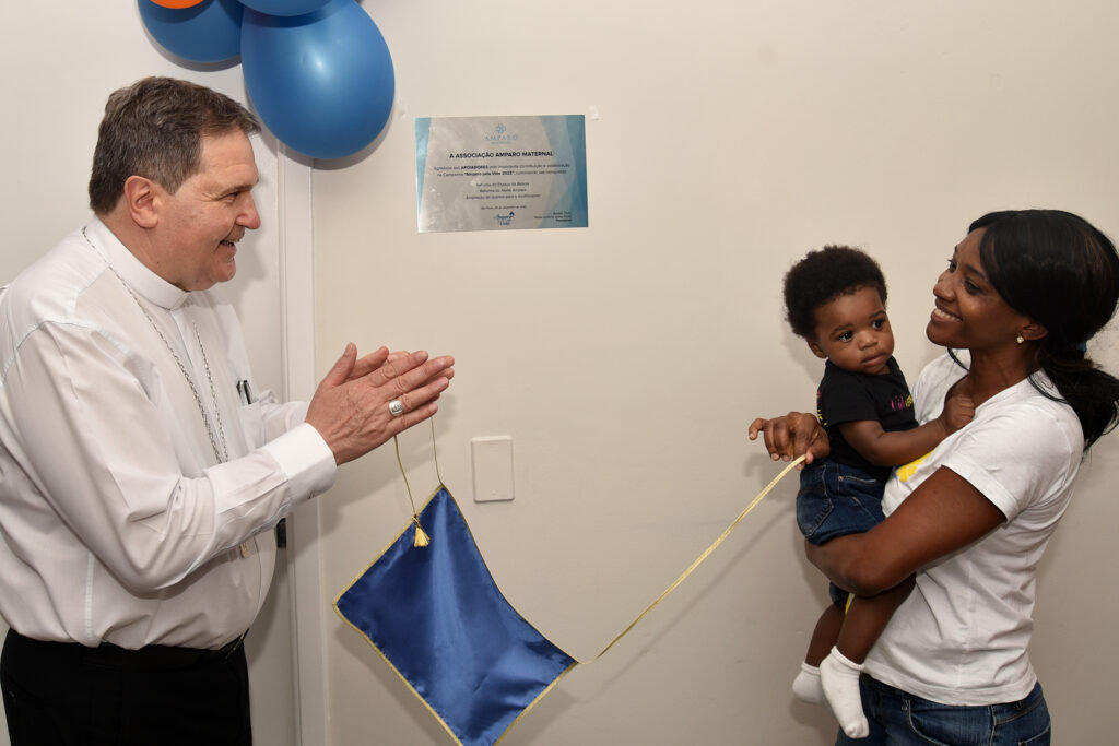 No Dia do Amparo, toda a gratidão aos que ajudam a cuidar das gestantes, bebês e puérperas - Jornal O São Paulo