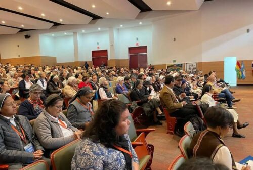 Colômbia: conferência põe em ação apelo papal por ‘teologia cessante’ - Jornal O São Paulo