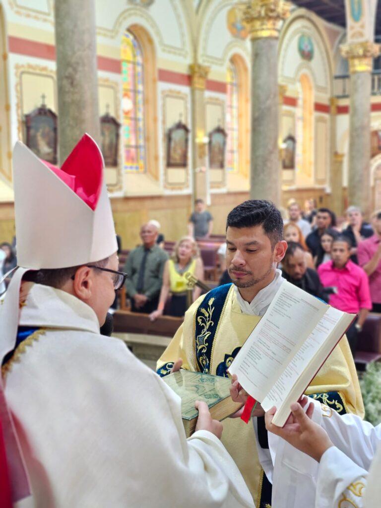No Ipiranga, Dom Ângelo preside ordenação diaconal e missas em paróquias - Jornal O São Paulo