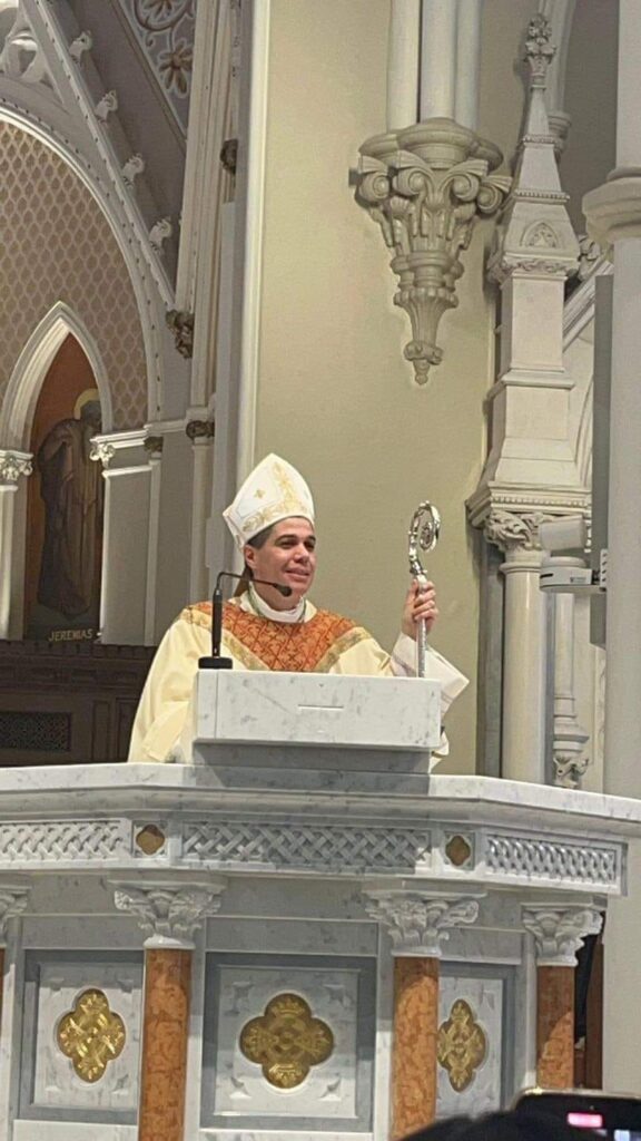 Bispo brasileiro é ordenado para a Arquidiocese de Boston - Jornal O São Paulo