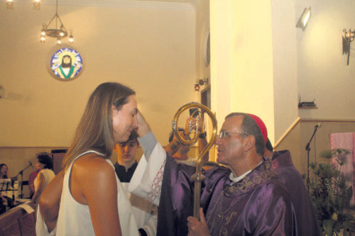 Crismas e encontro sobre Diretório dos Sacramentos acontecem na Lapa - Jornal O São Paulo