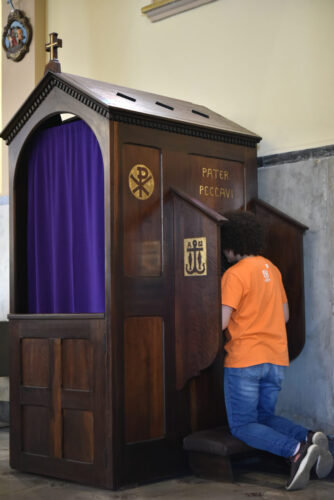 Confissão: o sacramento da conversão e da reconciliação com Deus - Jornal O São Paulo