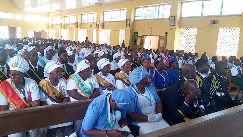 Pelo mundo, a Igreja cresce em número de sacerdotes, batizados e ações evangelizadoras - Jornal O São Paulo