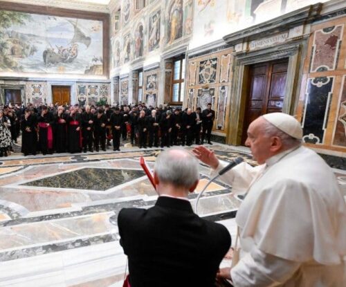 Papa aos sacerdotes: sejam verdadeiros ícones de Jesus - Jornal O São Paulo