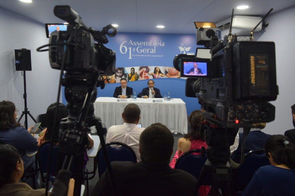 Análises social e eclesial oferecem elementos aos Bispos para sistematizar as Diretrizes da Ação Evangelizadora da Igreja - Jornal O São Paulo