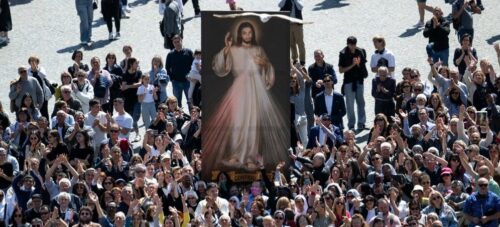 Que não falte a nossa oração pela paz, exorta Francisco - Jornal O São Paulo