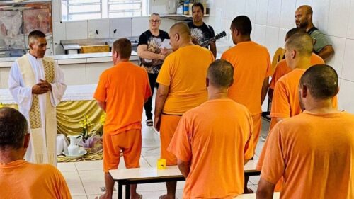 Pastoral Carcerária: presença do Papa junto a detentos dá esperança à realidade do Brasil - Jornal O São Paulo
