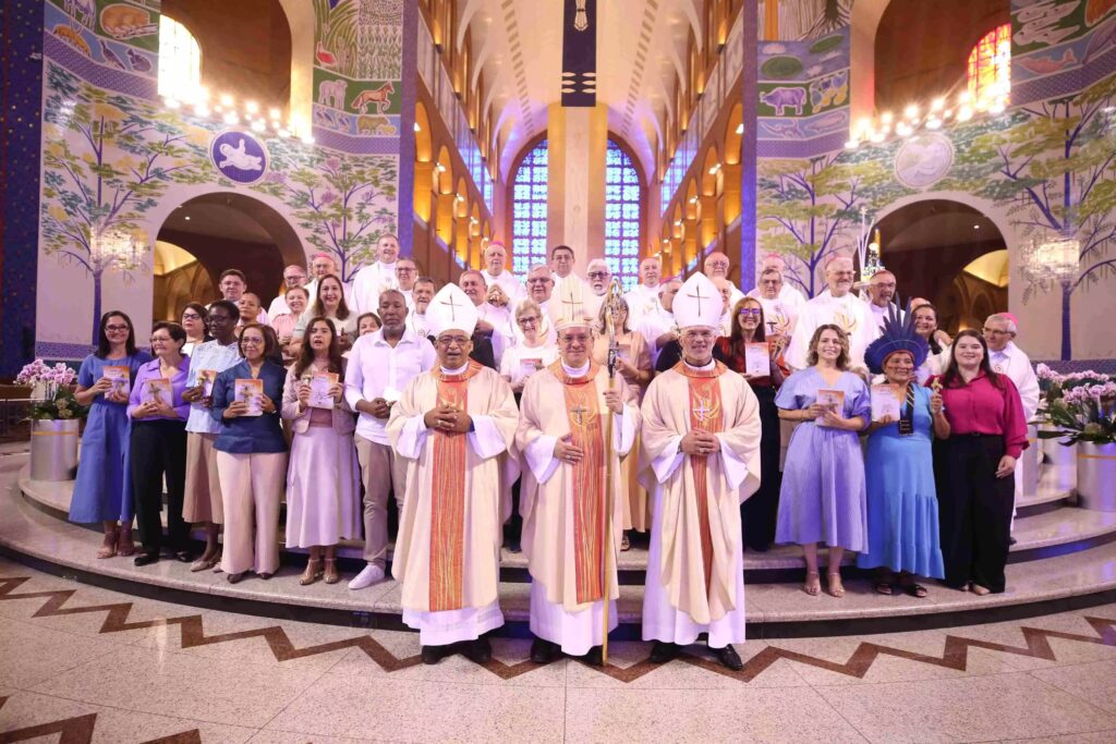 4º dia da AG CNBB: missa com instituição do ministério de Catequista e o método da ´Conversa no Espírito´ - Jornal O São Paulo