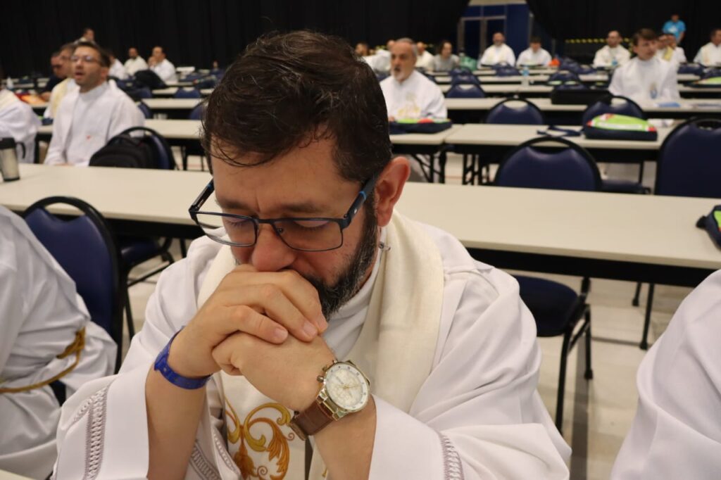 19º ENP: ‘Saúde Integral do Presbítero’ é o tema em destaque no penúltimo dia do evento - Jornal O São Paulo