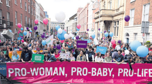 Irlanda: Milhares de pessoas participam de marcha pró-vida - Jornal O São Paulo