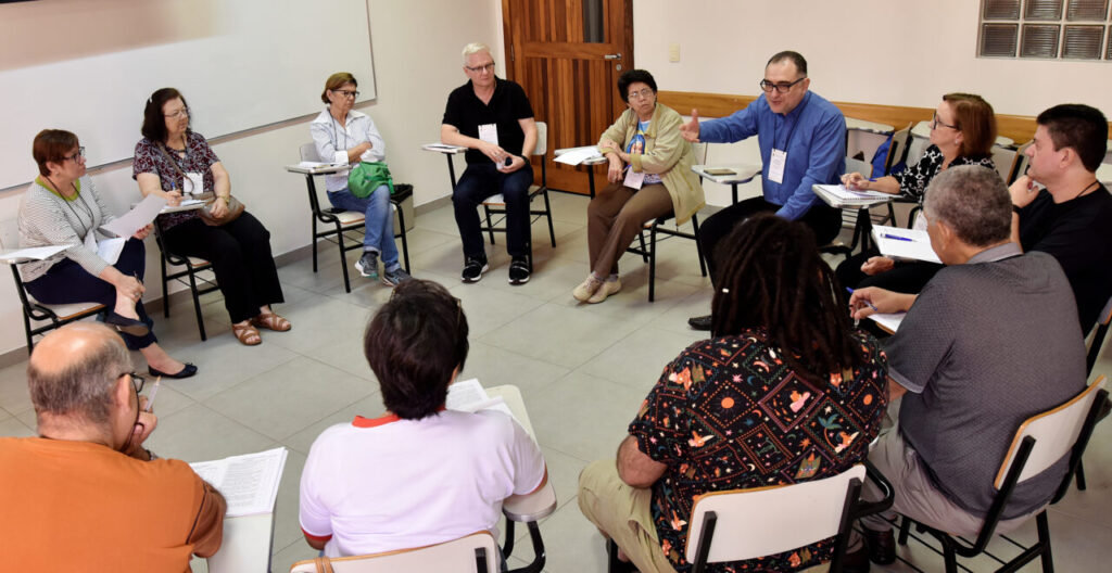 Mais missionária, caritativa e com maior participação dos fiéis nos sacramentos - Jornal O São Paulo