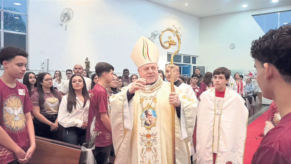 Em missa, Dom Jorge Pierozan celebra 27 anos de sacerdócio - Jornal O São Paulo