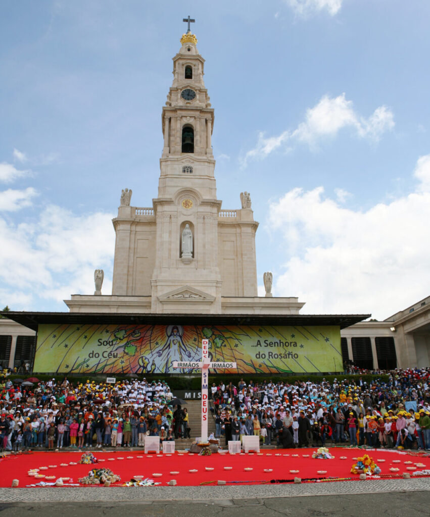 Portugal: Santuário de Fátima promove Peregrinação das Crianças - Jornal O São Paulo