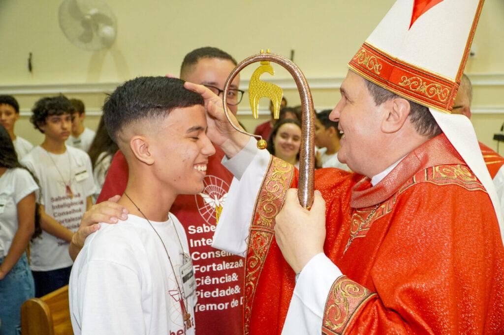 Ipiranga: Dom Ângelo preside missas com Crismas e tem encontro com o clero - Jornal O São Paulo