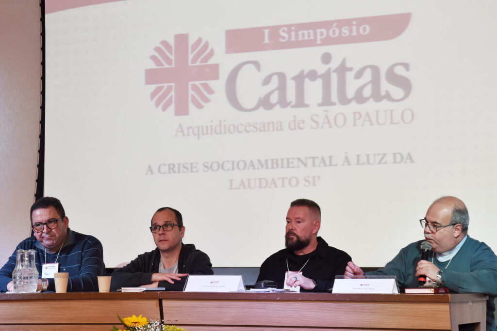 No simpósio da CASP, reflexões sobre como ‘ver’ e ‘iluminar’ a realidade socioambiental - Jornal O São Paulo