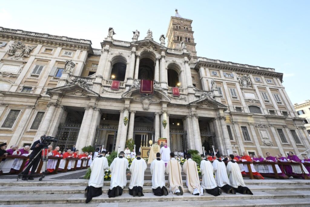 Papa Francisco em Corpus Christi: Levar às ruas o ‘pão do amor’ - Jornal O São Paulo