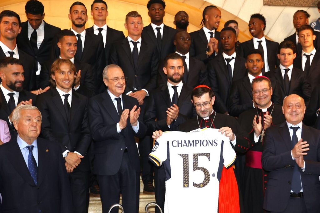 Real Madrid dedica troféu da Champions League à Virgem de Almudena - Jornal O São Paulo